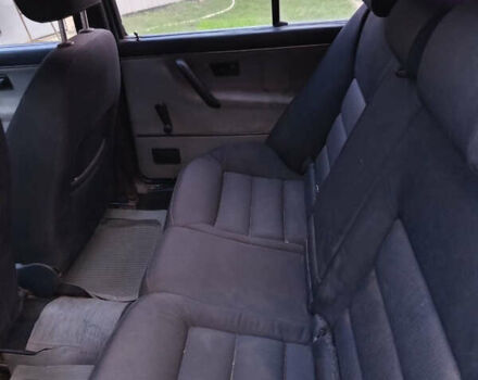 Зеленый Фольксваген Гольф, объемом двигателя 1.59 л и пробегом 250 тыс. км за 2100 $, фото 4 на Automoto.ua