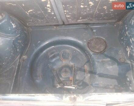 Зеленый Фольксваген Гольф, объемом двигателя 1.6 л и пробегом 400 тыс. км за 780 $, фото 2 на Automoto.ua