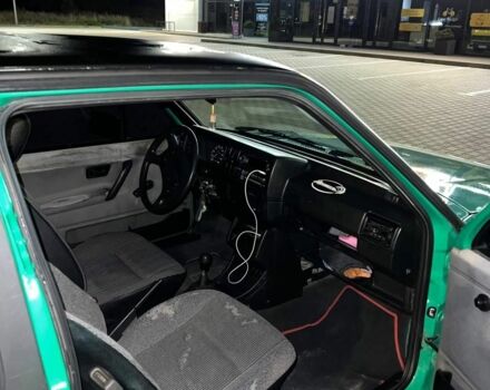 Фольксваген Гольф 1986 в Львове на Automoto.ua Зеленый Фольксваген Гольф, объемом двигателя 1.8 л и пробегом 70 тыс. км за 2000 $, фото 3 на Automoto.ua