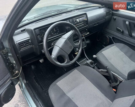 Зеленый Фольксваген Гольф, объемом двигателя 1.59 л и пробегом 200 тыс. км за 2500 $, фото 8 на Automoto.ua