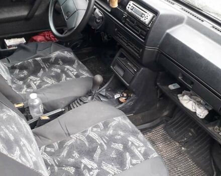 Зеленый Фольксваген Гольф, объемом двигателя 1.6 л и пробегом 427 тыс. км за 850 $, фото 3 на Automoto.ua