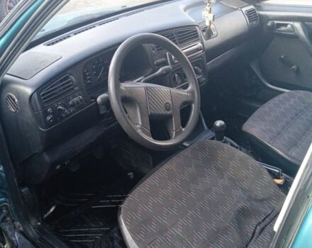 Зелений Фольксваген Гольф, об'ємом двигуна 1.4 л та пробігом 200 тис. км за 900 $, фото 4 на Automoto.ua