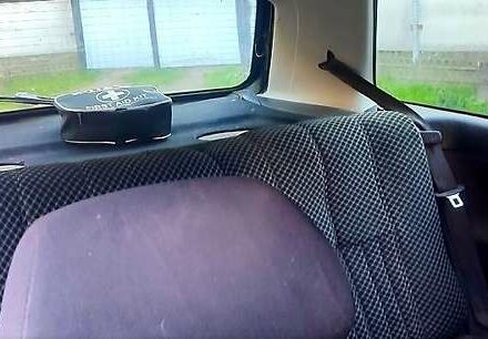 Зеленый Фольксваген Гольф, объемом двигателя 1.4 л и пробегом 260 тыс. км за 1420 $, фото 2 на Automoto.ua