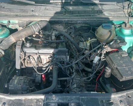 Зелений Фольксваген Гольф, об'ємом двигуна 0 л та пробігом 200 тис. км за 600 $, фото 4 на Automoto.ua