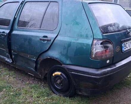 Зелений Фольксваген Гольф, об'ємом двигуна 1.39 л та пробігом 325 тис. км за 500 $, фото 5 на Automoto.ua