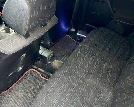 Зеленый Фольксваген Гольф, объемом двигателя 1.9 л и пробегом 230 тыс. км за 1600 $, фото 4 на Automoto.ua