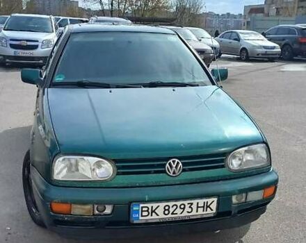 Зеленый Фольксваген Гольф, объемом двигателя 1.78 л и пробегом 285 тыс. км за 2300 $, фото 3 на Automoto.ua