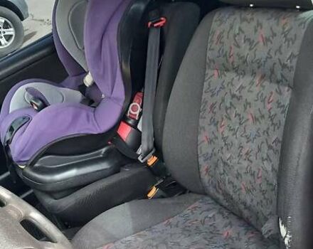 Зеленый Фольксваген Гольф, объемом двигателя 1.78 л и пробегом 285 тыс. км за 2300 $, фото 11 на Automoto.ua