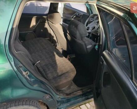 Зелений Фольксваген Гольф, об'ємом двигуна 1.6 л та пробігом 382 тис. км за 1799 $, фото 5 на Automoto.ua