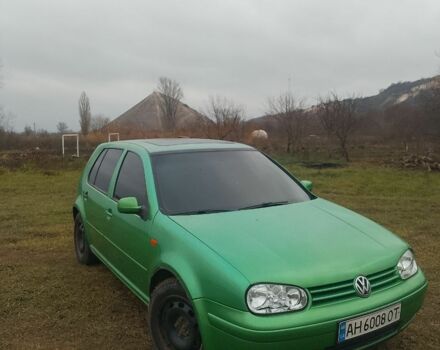 Зеленый Фольксваген Гольф, объемом двигателя 1.9 л и пробегом 38 тыс. км за 3800 $, фото 1 на Automoto.ua