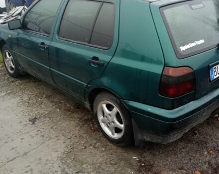 Зеленый Фольксваген Гольф, объемом двигателя 1.8 л и пробегом 200 тыс. км за 850 $, фото 1 на Automoto.ua