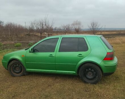 Зеленый Фольксваген Гольф, объемом двигателя 1.9 л и пробегом 38 тыс. км за 3800 $, фото 2 на Automoto.ua