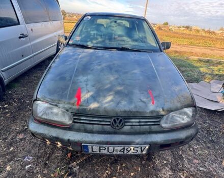 Зеленый Фольксваген Гольф, объемом двигателя 1.6 л и пробегом 240 тыс. км за 750 $, фото 1 на Automoto.ua