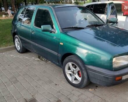 Зелений Фольксваген Гольф, об'ємом двигуна 1.6 л та пробігом 382 тис. км за 1799 $, фото 1 на Automoto.ua