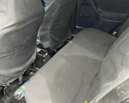 Зеленый Фольксваген Гольф, объемом двигателя 1.78 л и пробегом 230 тыс. км за 2450 $, фото 4 на Automoto.ua