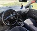 Зеленый Фольксваген Гольф, объемом двигателя 1.6 л и пробегом 280 тыс. км за 3700 $, фото 1 на Automoto.ua