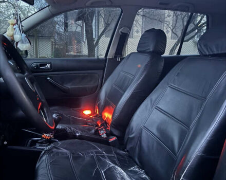 Зеленый Фольксваген Гольф, объемом двигателя 1.4 л и пробегом 366 тыс. км за 2850 $, фото 22 на Automoto.ua