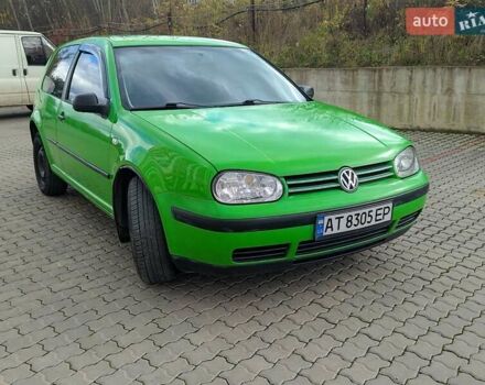 Зелений Фольксваген Гольф, об'ємом двигуна 1.39 л та пробігом 293 тис. км за 2999 $, фото 1 на Automoto.ua