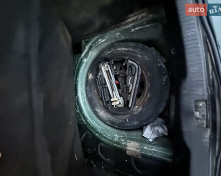 Зеленый Фольксваген Гольф, объемом двигателя 1.4 л и пробегом 366 тыс. км за 2850 $, фото 26 на Automoto.ua