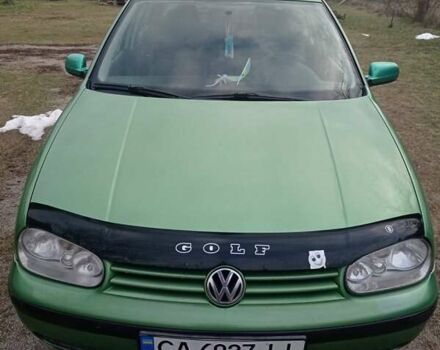 Зеленый Фольксваген Гольф, объемом двигателя 1.4 л и пробегом 309 тыс. км за 4200 $, фото 2 на Automoto.ua