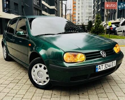 Зеленый Фольксваген Гольф, объемом двигателя 1.6 л и пробегом 285 тыс. км за 2999 $, фото 6 на Automoto.ua