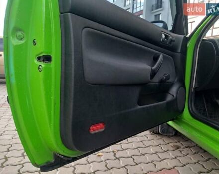 Зелений Фольксваген Гольф, об'ємом двигуна 1.39 л та пробігом 293 тис. км за 2999 $, фото 14 на Automoto.ua