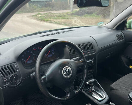 Зеленый Фольксваген Гольф, объемом двигателя 1.6 л и пробегом 210 тыс. км за 4200 $, фото 19 на Automoto.ua