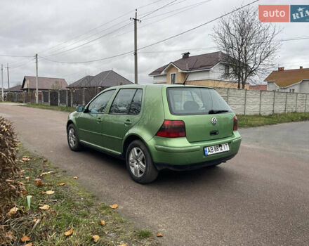 Зеленый Фольксваген Гольф, объемом двигателя 1.6 л и пробегом 210 тыс. км за 4200 $, фото 4 на Automoto.ua
