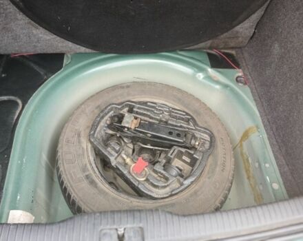 Зеленый Фольксваген Гольф, объемом двигателя 1.6 л и пробегом 255 тыс. км за 3800 $, фото 10 на Automoto.ua