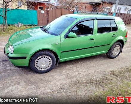 Зеленый Фольксваген Гольф, объемом двигателя 1.4 л и пробегом 237 тыс. км за 4199 $, фото 2 на Automoto.ua