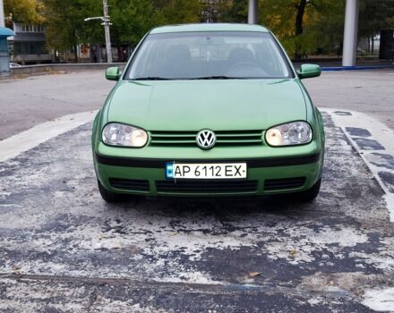 Зеленый Фольксваген Гольф, объемом двигателя 1.4 л и пробегом 200 тыс. км за 2850 $, фото 1 на Automoto.ua