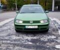 Зеленый Фольксваген Гольф, объемом двигателя 1.4 л и пробегом 200 тыс. км за 2850 $, фото 1 на Automoto.ua