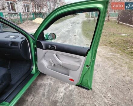 Зеленый Фольксваген Гольф, объемом двигателя 1.39 л и пробегом 237 тыс. км за 3970 $, фото 14 на Automoto.ua