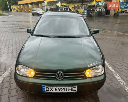 Зелений Фольксваген Гольф, об'ємом двигуна 1.39 л та пробігом 172 тис. км за 3500 $, фото 1 на Automoto.ua