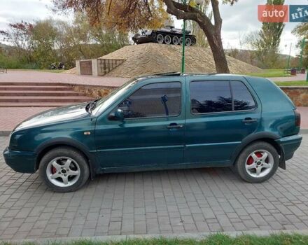 Фольксваген Гольф 1998 в Могилев-Подольском на Automoto.ua Зеленый Фольксваген Гольф, объемом двигателя 1.39 л и пробегом 384 тыс. км за 2200 $, фото 3 на Automoto.ua