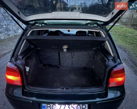 Зеленый Фольксваген Гольф, объемом двигателя 1.4 л и пробегом 366 тыс. км за 2850 $, фото 25 на Automoto.ua