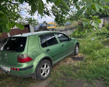 Зеленый Фольксваген Гольф, объемом двигателя 1.4 л и пробегом 330 тыс. км за 3075 $, фото 4 на Automoto.ua