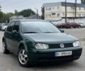 Зеленый Фольксваген Гольф, объемом двигателя 1.39 л и пробегом 220 тыс. км за 3500 $, фото 1 на Automoto.ua
