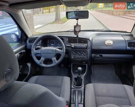 Фольксваген Гольф 1998 в Могилев-Подольском на Automoto.ua Зеленый Фольксваген Гольф, объемом двигателя 1.39 л и пробегом 384 тыс. км за 2200 $, фото 12 на Automoto.ua
