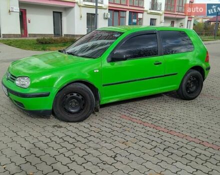 Зелений Фольксваген Гольф, об'ємом двигуна 1.39 л та пробігом 293 тис. км за 2999 $, фото 2 на Automoto.ua