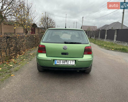 Зеленый Фольксваген Гольф, объемом двигателя 1.6 л и пробегом 210 тыс. км за 4200 $, фото 3 на Automoto.ua