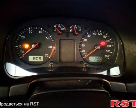 Зеленый Фольксваген Гольф, объемом двигателя 1.4 л и пробегом 237 тыс. км за 4199 $, фото 1 на Automoto.ua