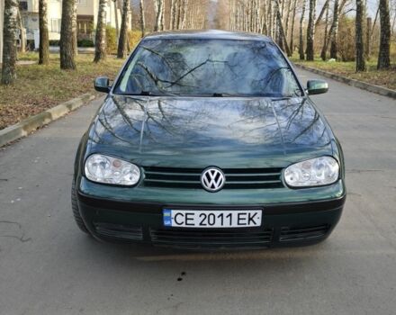 Зеленый Фольксваген Гольф, объемом двигателя 1.6 л и пробегом 255 тыс. км за 3800 $, фото 2 на Automoto.ua