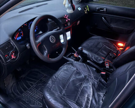 Зеленый Фольксваген Гольф, объемом двигателя 1.4 л и пробегом 366 тыс. км за 2850 $, фото 21 на Automoto.ua