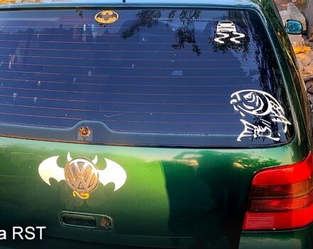 Зелений Фольксваген Гольф, об'ємом двигуна 1.4 л та пробігом 120 тис. км за 1145 $, фото 1 на Automoto.ua