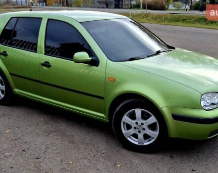 Зелений Фольксваген Гольф, об'ємом двигуна 1.6 л та пробігом 260 тис. км за 4400 $, фото 3 на Automoto.ua
