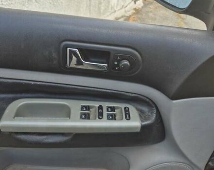 Фольксваген Гольф 1999 у Києві на Automoto.ua Зелений Фольксваген Гольф, об'ємом двигуна 1.4 л та пробігом 420 тис. км за 3400 $, фото 11 на Automoto.ua