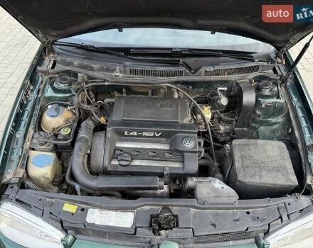 Фольксваген Гольф 1999 в Хмельницком на Automoto.ua Зеленый Фольксваген Гольф, объемом двигателя 1.39 л и пробегом 230 тыс. км за 3500 $, фото 32 на Automoto.ua