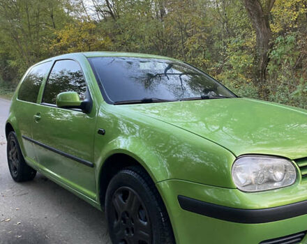 Зелений Фольксваген Гольф, об'ємом двигуна 1.6 л та пробігом 332 тис. км за 3999 $, фото 4 на Automoto.ua