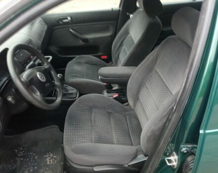 Зелений Фольксваген Гольф, об'ємом двигуна 1.6 л та пробігом 400 тис. км за 3450 $, фото 10 на Automoto.ua